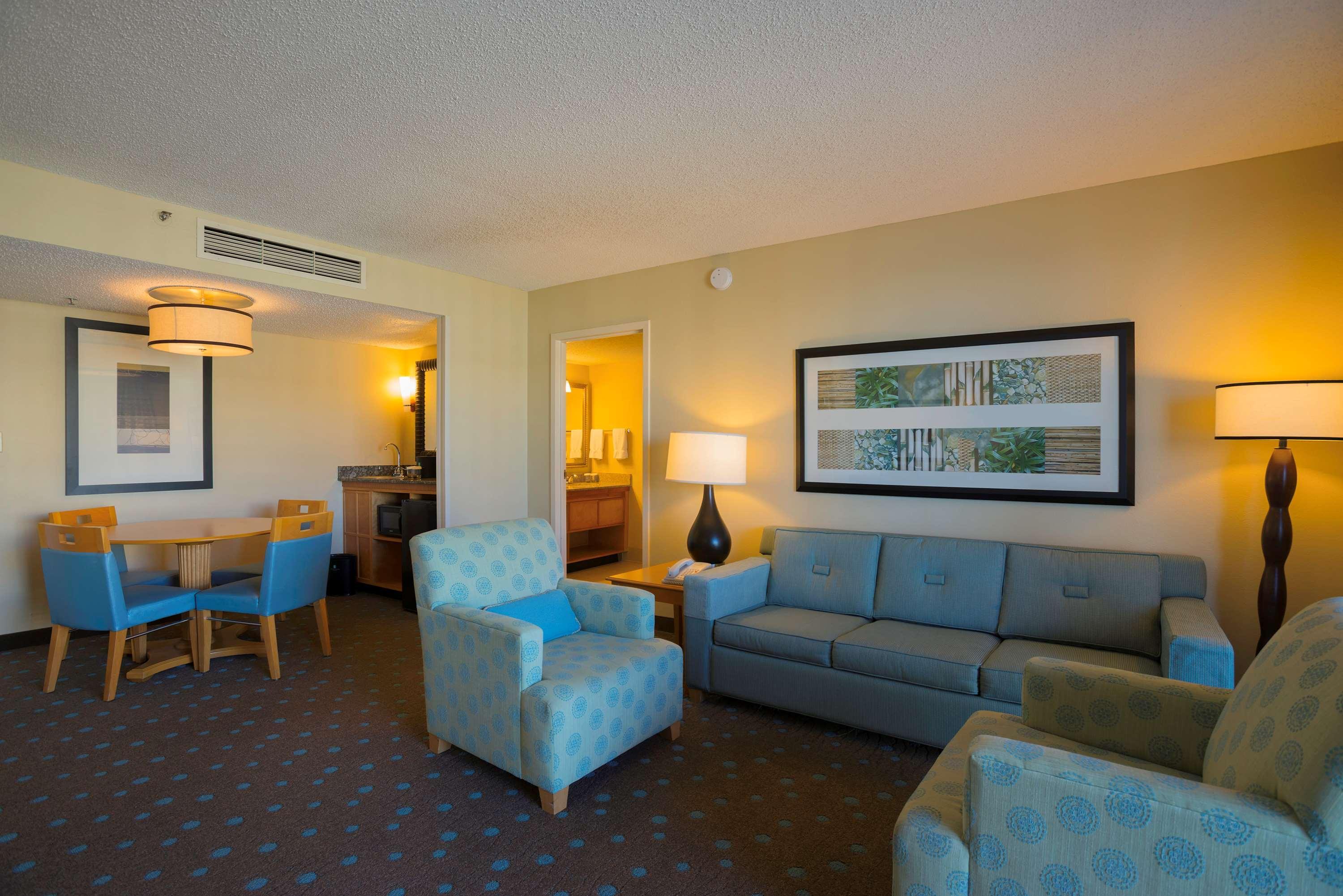 Embassy Suites By Hilton Myrtle Beach Oceanfront Resort Briarcliffe Acres Экстерьер фото