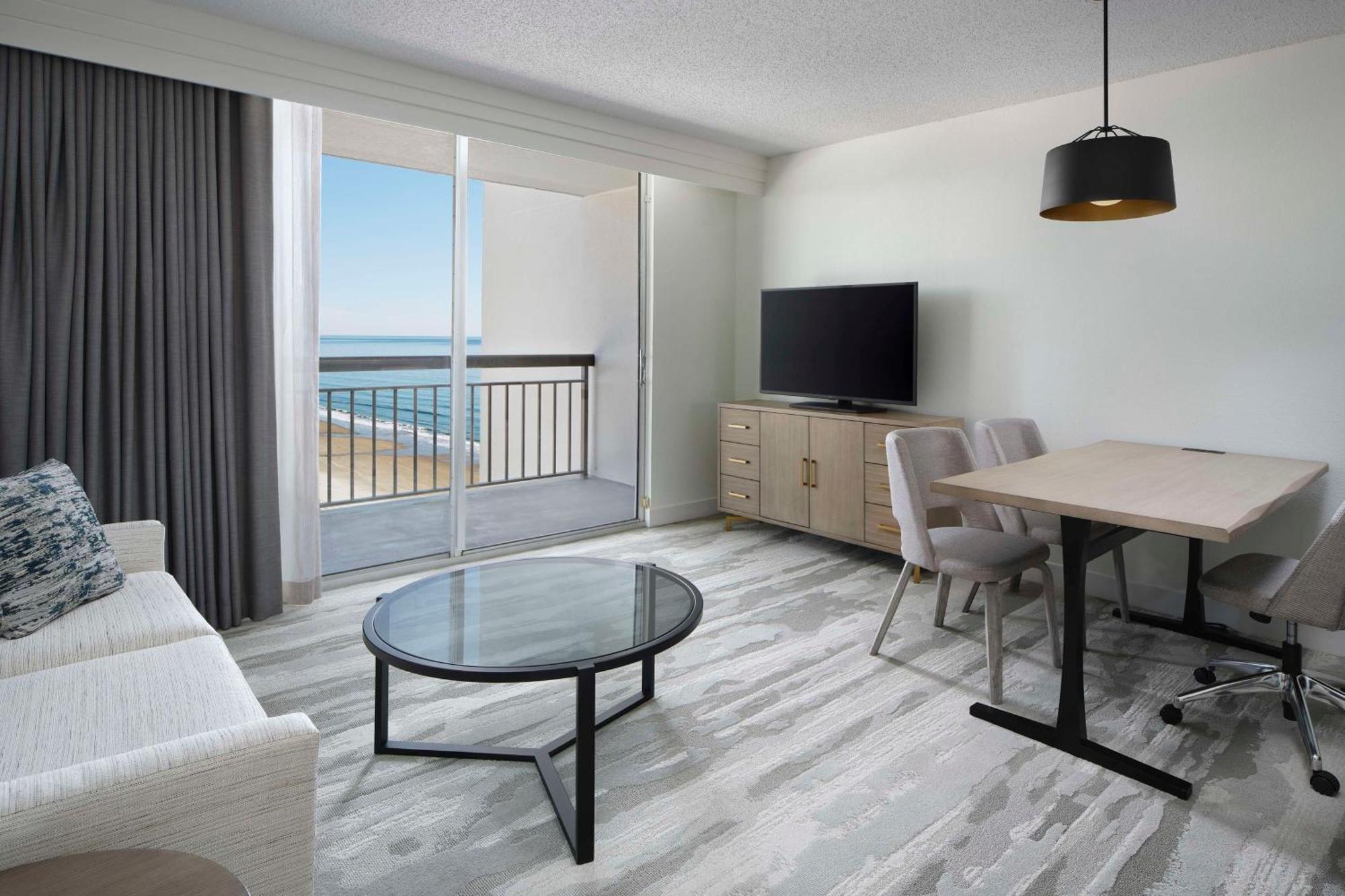 Embassy Suites By Hilton Myrtle Beach Oceanfront Resort Briarcliffe Acres Экстерьер фото